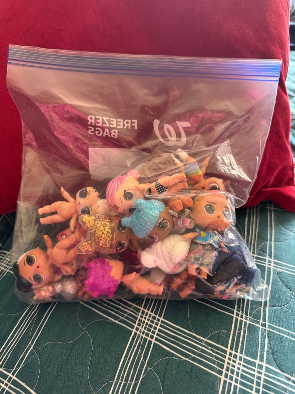 LOL Dolls Lot of 26